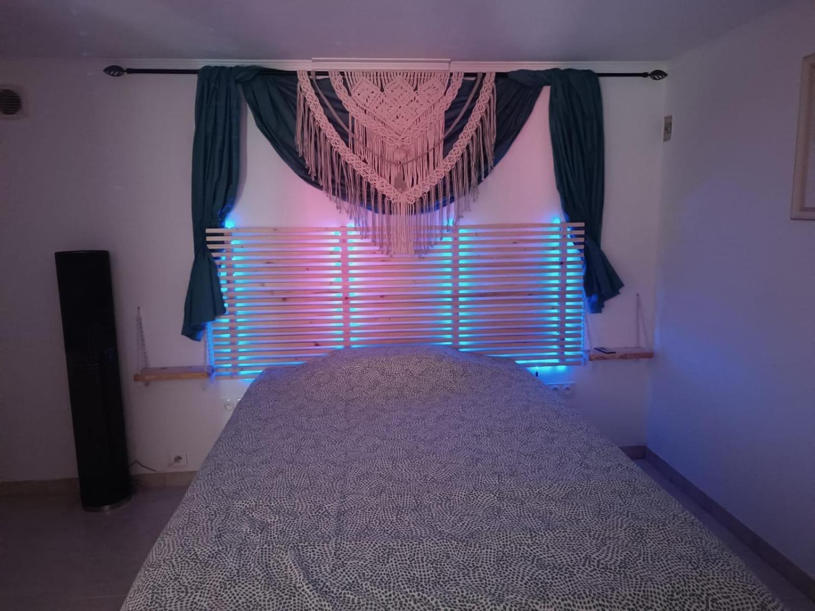 Chateaudouble : Appartement Au Calme Extérieur photo